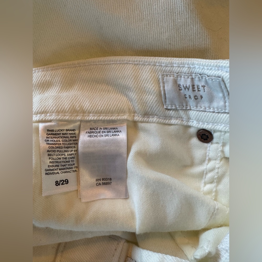 Lucky Brand Women's White Sweet Crop Jeans 8 EUC - Picture 5 of 6